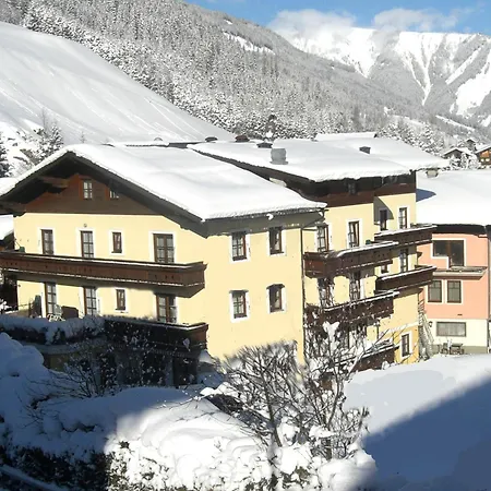 Almroesl Im Grossarltal